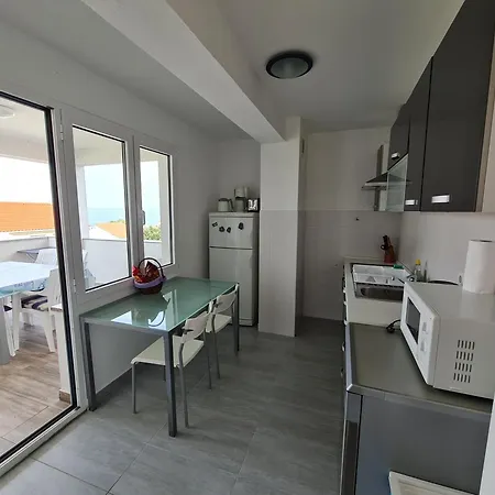 Apartmán By The Sea - Diklo, - 23703 Zadar
